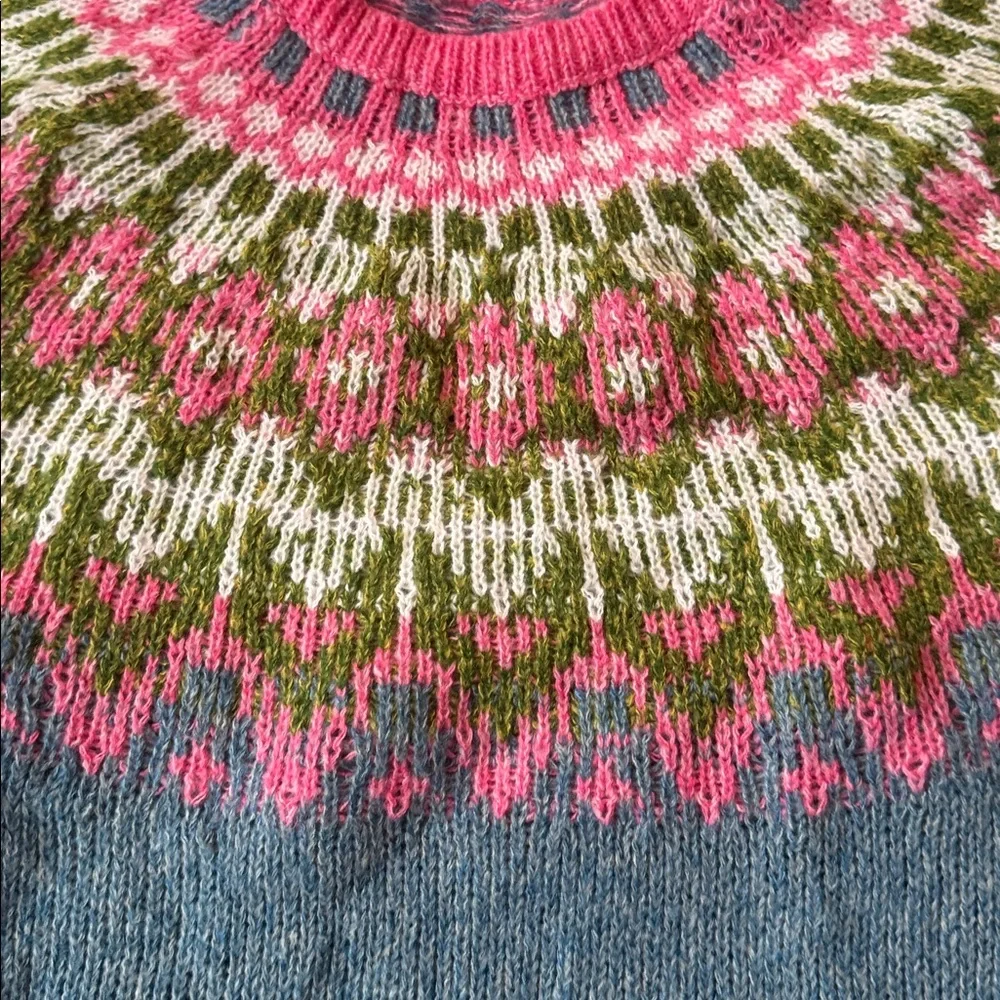 Retro Pink Fair Isle Sweater
English Countryside Sweater
Cottagecore Sweater - Picture 3 of 13